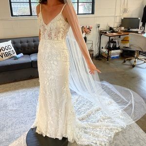 Made with love Holly Veil